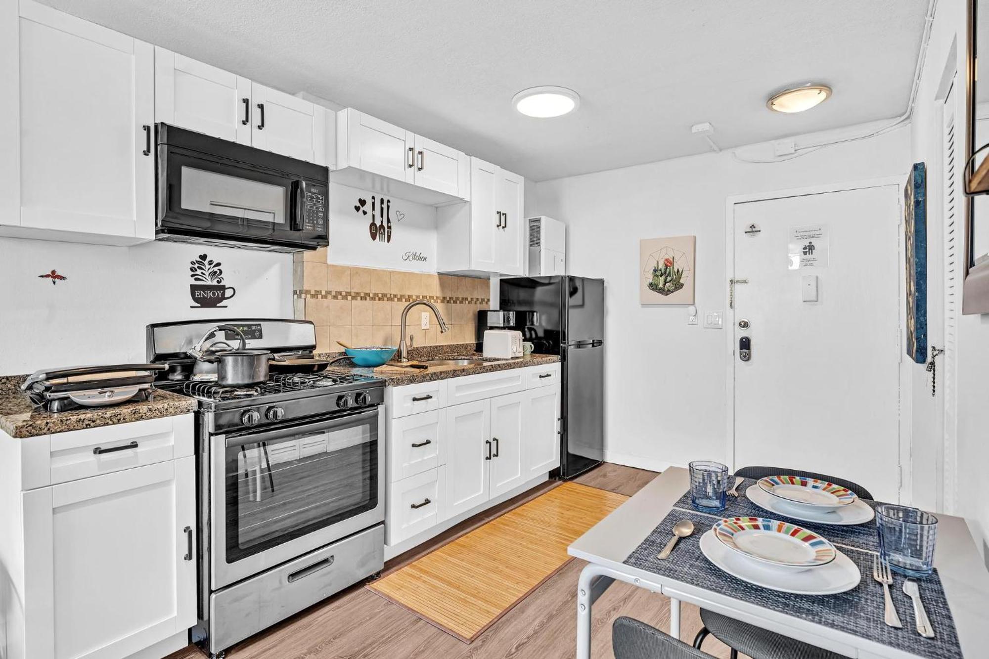 1 Bedroom In The Best Location In South Beach ! ไมอามีบีช ภายนอก รูปภาพ
